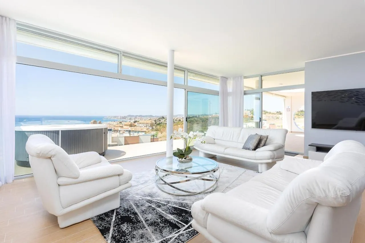 Ensuite Penthouse Panoramic Sea View With Jacuzzi Fuengirola